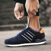 Rivolt Sneakers