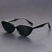 Felèra Cat Eye Shades