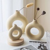 Cubara Circular Ceramic Vase