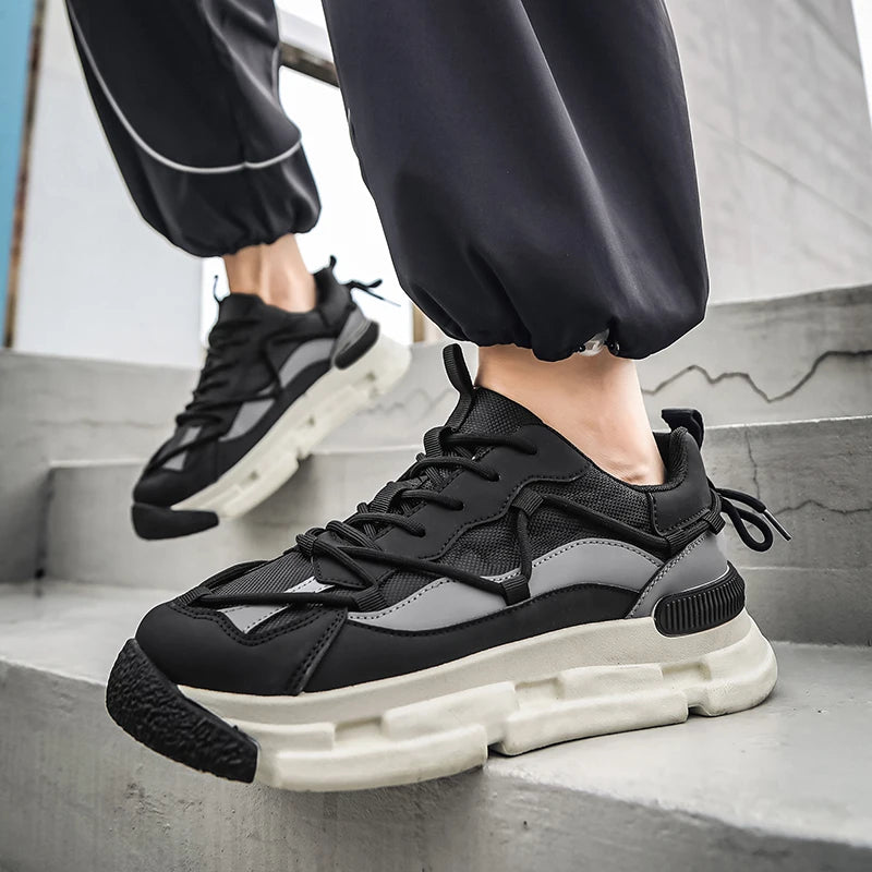 Lark Sneakers