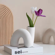 Kaelis Abstract Vase